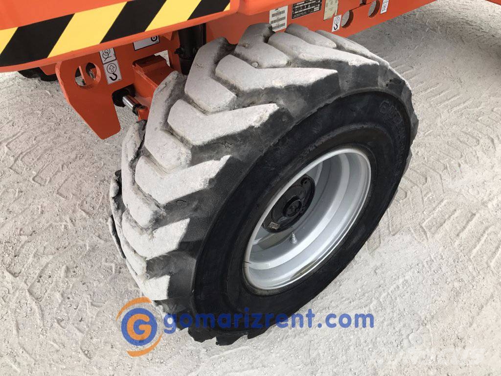 JLG 460 SJ Strēles pacēlāji