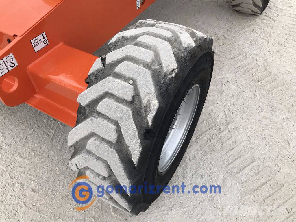 JLG 460 SJ Strēles pacēlāji