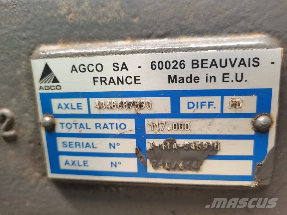 Massey Ferguson 7616 {Agco 4348687M93} steering cylinder Hydraulik