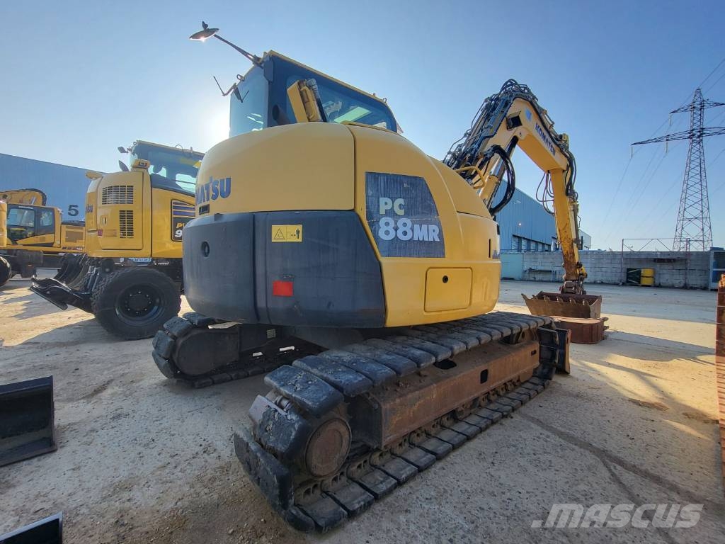 Komatsu PC88MR-8 中型挖掘机