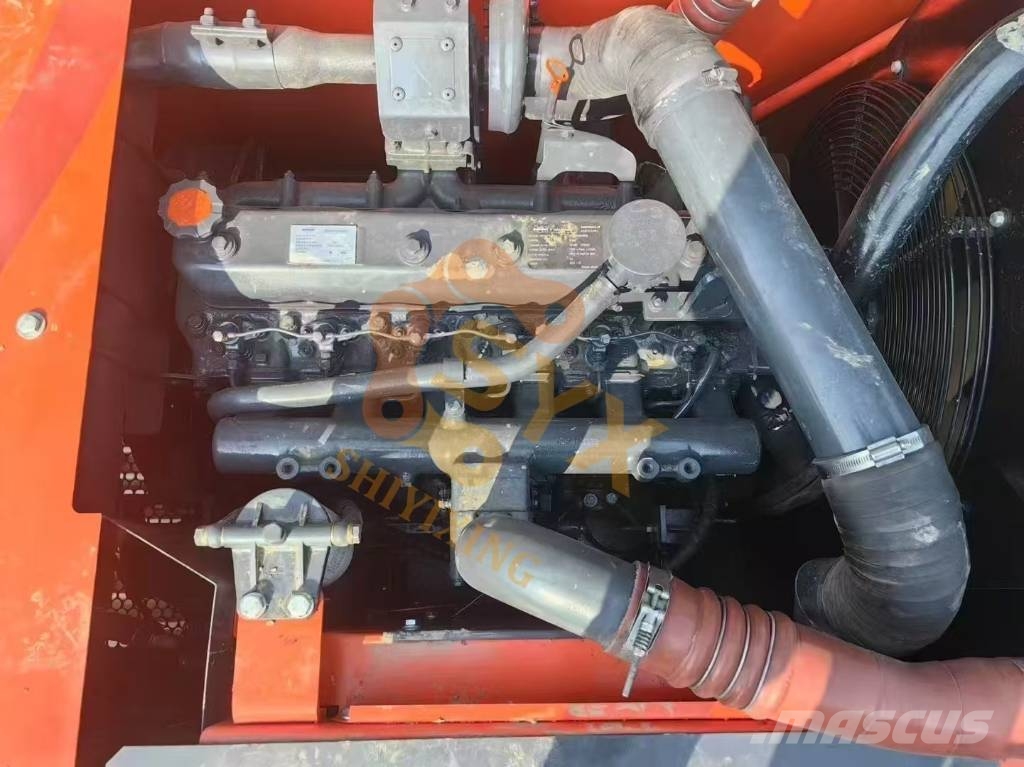 Doosan DX 225 LCA Raupenbagger