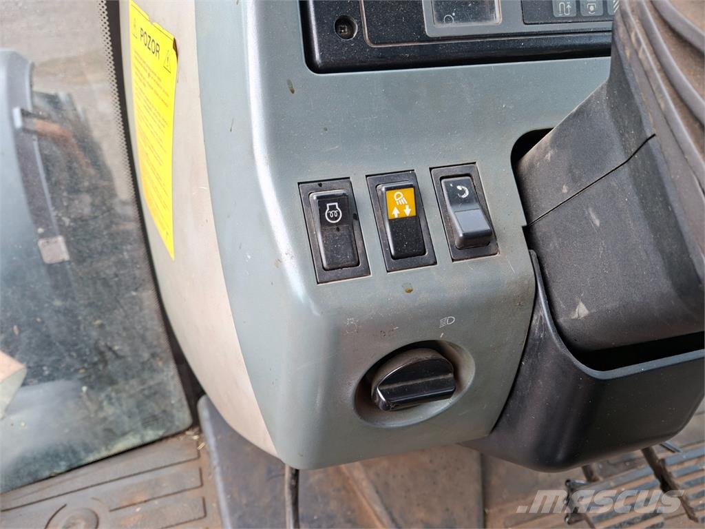 CASE MAXXUM MX 170 Stavebnictví - ostatní
