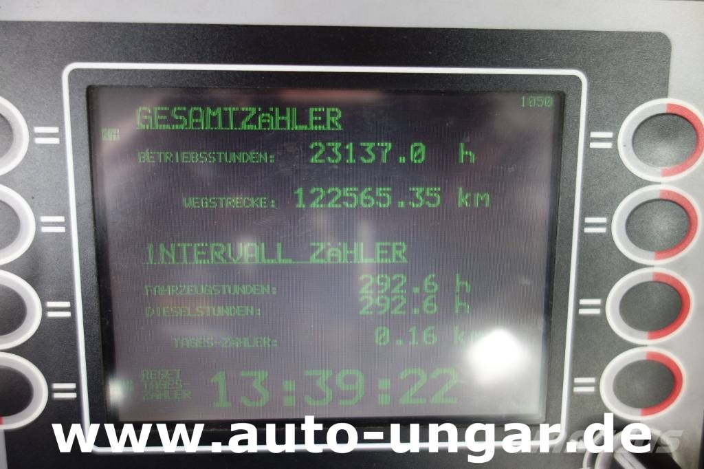 GOLDHOFER AST-1X 1360 Allradlenkung 6x6 towbarless Pushback Airport equipment