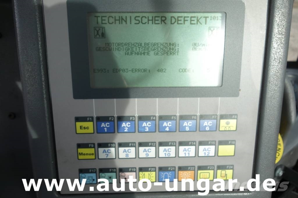 GOLDHOFER AST-1X 1360 Allradlenkung 6x6 towbarless Pushback Airport equipment