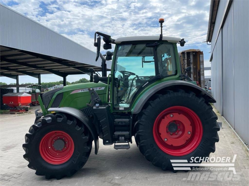 Fendt 313 VARIO S4 POWER Traktory