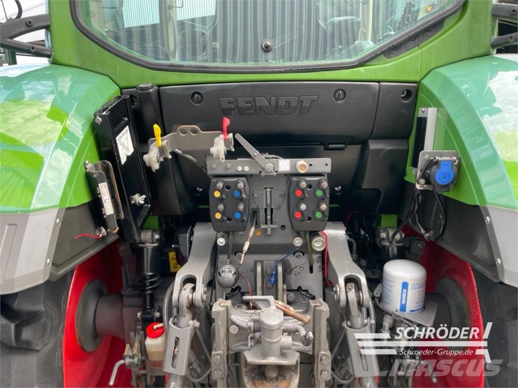 Fendt 313 VARIO S4 POWER Traktory