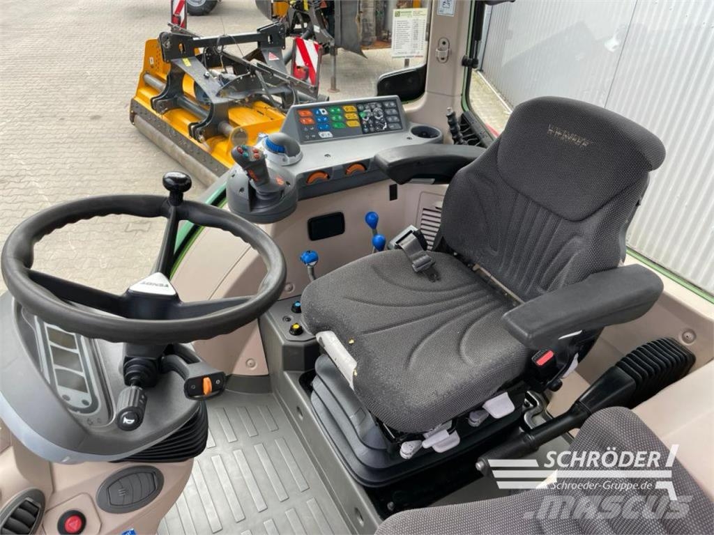 Fendt 313 VARIO S4 POWER Traktory