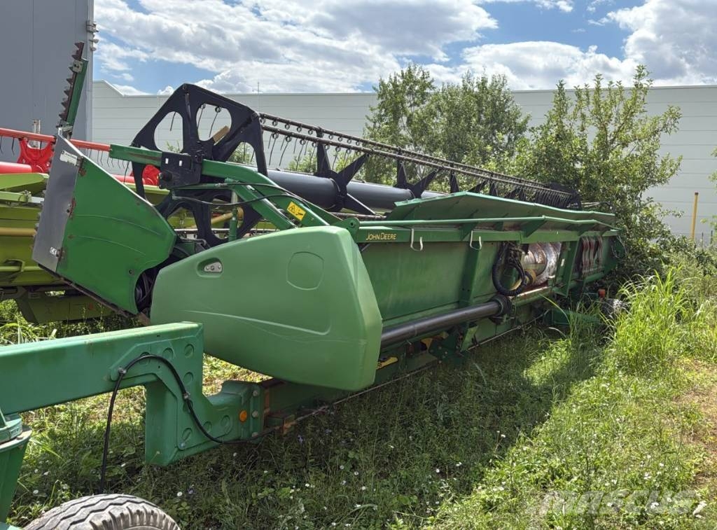 John Deere S 680 i حصادات
