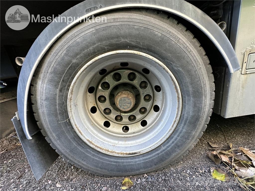 Närko TP3L-R-300 Kylmä-/Lämpökoripuoliperävaunut