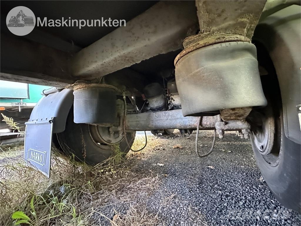 Närko TP3L-R-300 Kylmä-/Lämpökoripuoliperävaunut