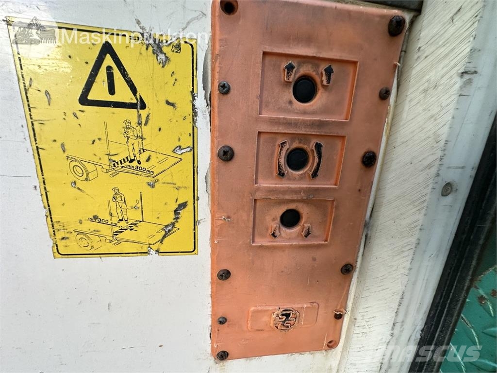 Närko TP3L-R-300 Kylmä-/Lämpökoripuoliperävaunut