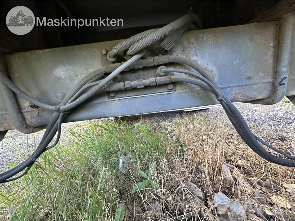 Närko TP3L-R-300 Kylmä-/Lämpökoripuoliperävaunut