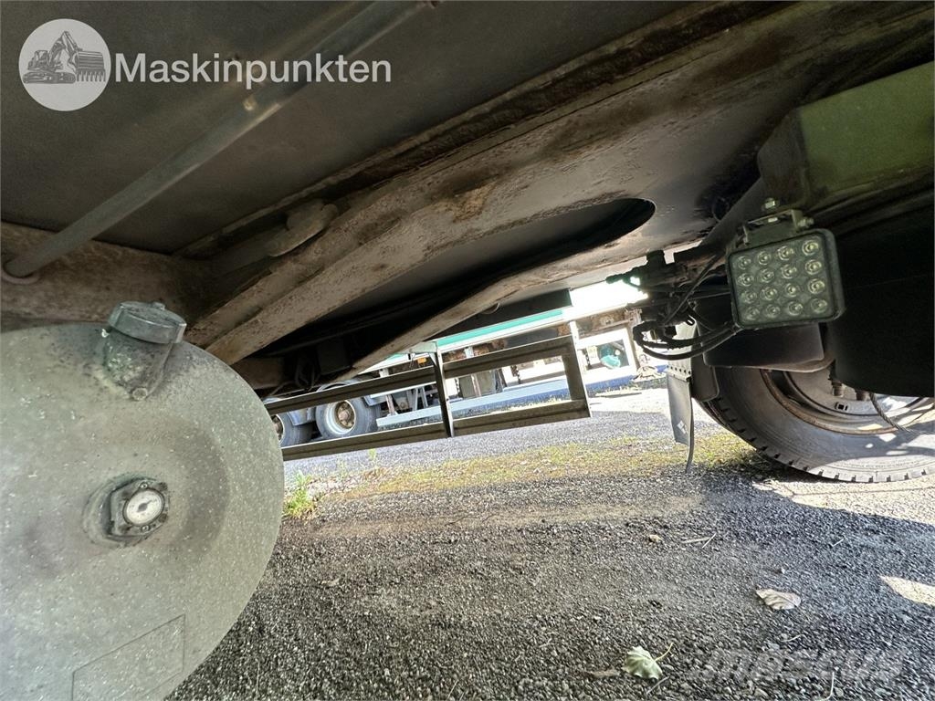 Närko TP3L-R-300 Kylmä-/Lämpökoripuoliperävaunut