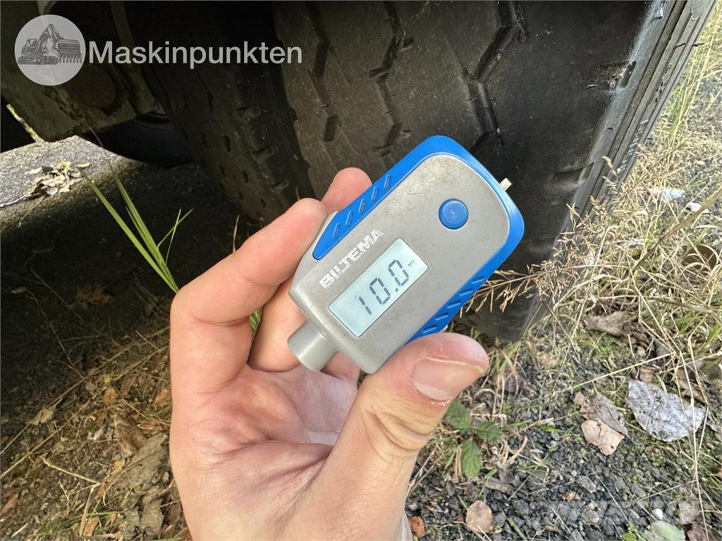 Närko TP3L-R-300 Kylmä-/Lämpökoripuoliperävaunut