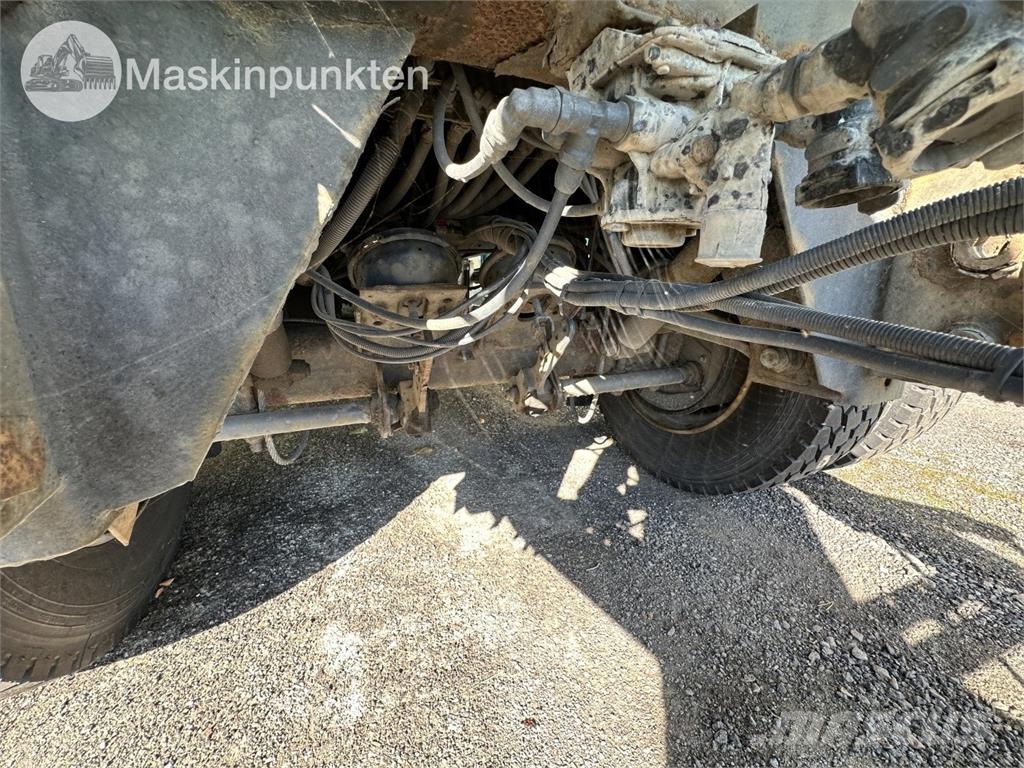 Närko TP3L-R-300 Kylmä-/Lämpökoripuoliperävaunut