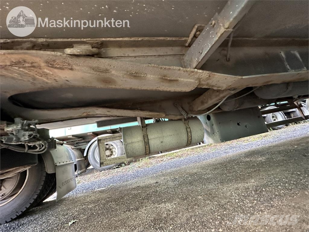 Närko TP3L-R-300 Kylmä-/Lämpökoripuoliperävaunut