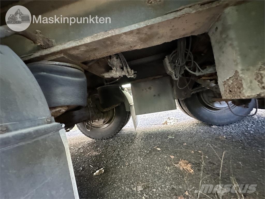 Närko TP3L-R-300 Kylmä-/Lämpökoripuoliperävaunut