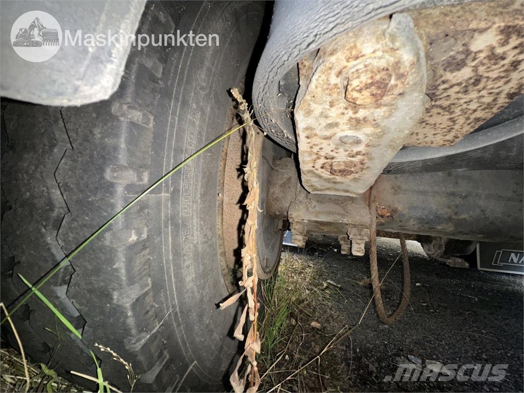 Närko TP3L-R-300 Kylmä-/Lämpökoripuoliperävaunut
