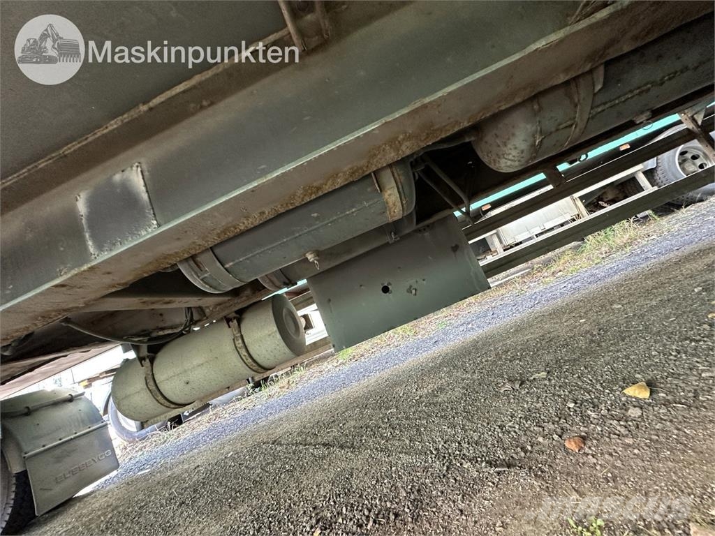 Närko TP3L-R-300 Kylmä-/Lämpökoripuoliperävaunut