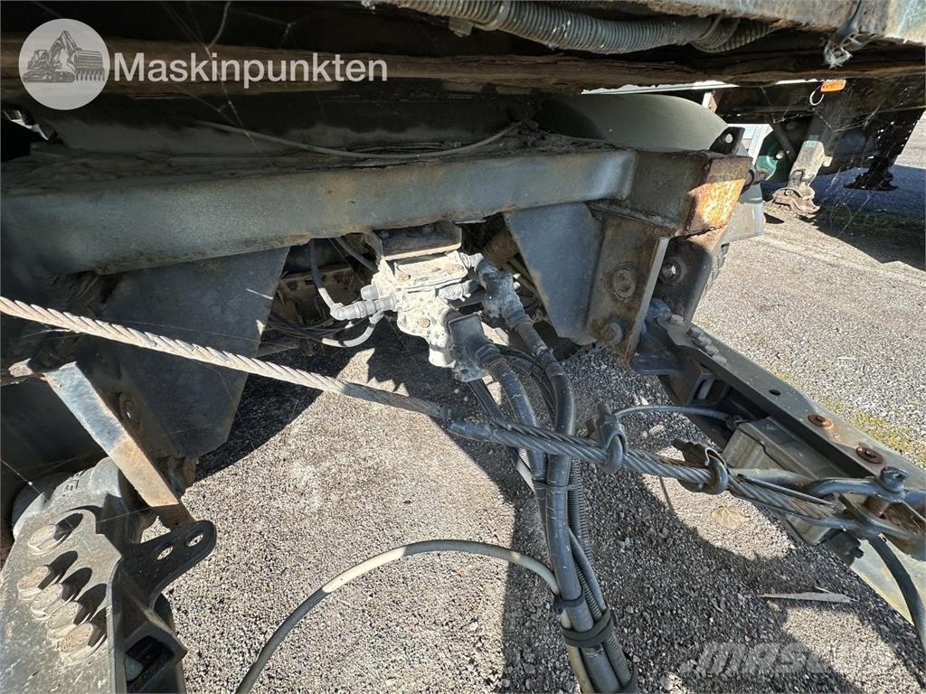 Närko TP3L-R-300 Kylmä-/Lämpökoripuoliperävaunut