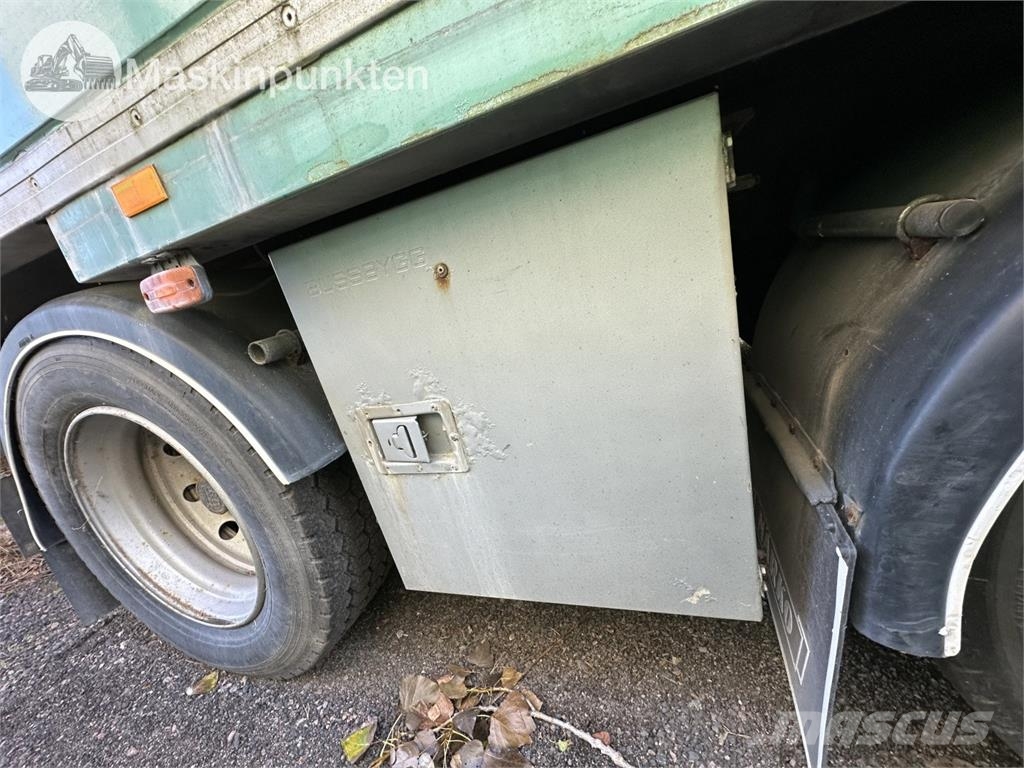 Närko TP3L-R-300 Kylmä-/Lämpökoripuoliperävaunut