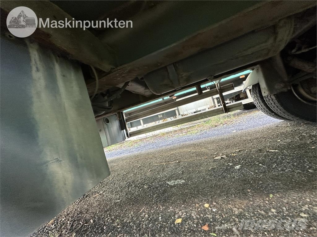 Närko TP3L-R-300 Kylmä-/Lämpökoripuoliperävaunut