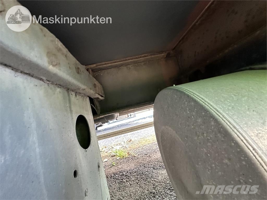 Närko TP3L-R-300 Kylmä-/Lämpökoripuoliperävaunut