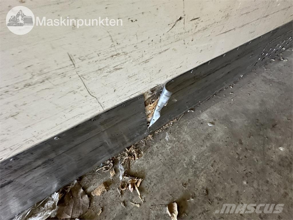 Närko TP3L-R-300 Kylmä-/Lämpökoripuoliperävaunut
