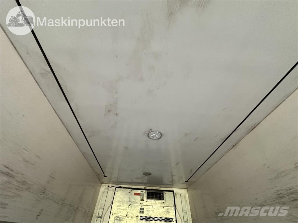 Närko TP3L-R-300 Kylmä-/Lämpökoripuoliperävaunut