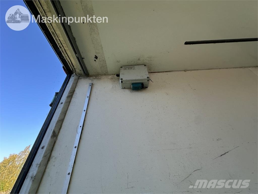 Närko TP3L-R-300 Kylmä-/Lämpökoripuoliperävaunut