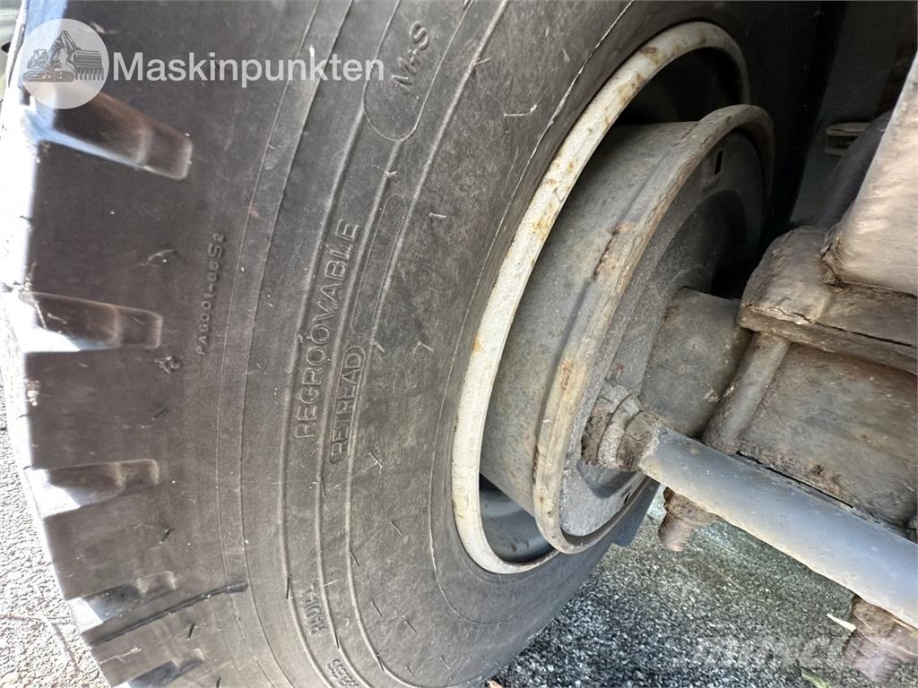 Närko TP3L-R-300 Kylmä-/Lämpökoripuoliperävaunut