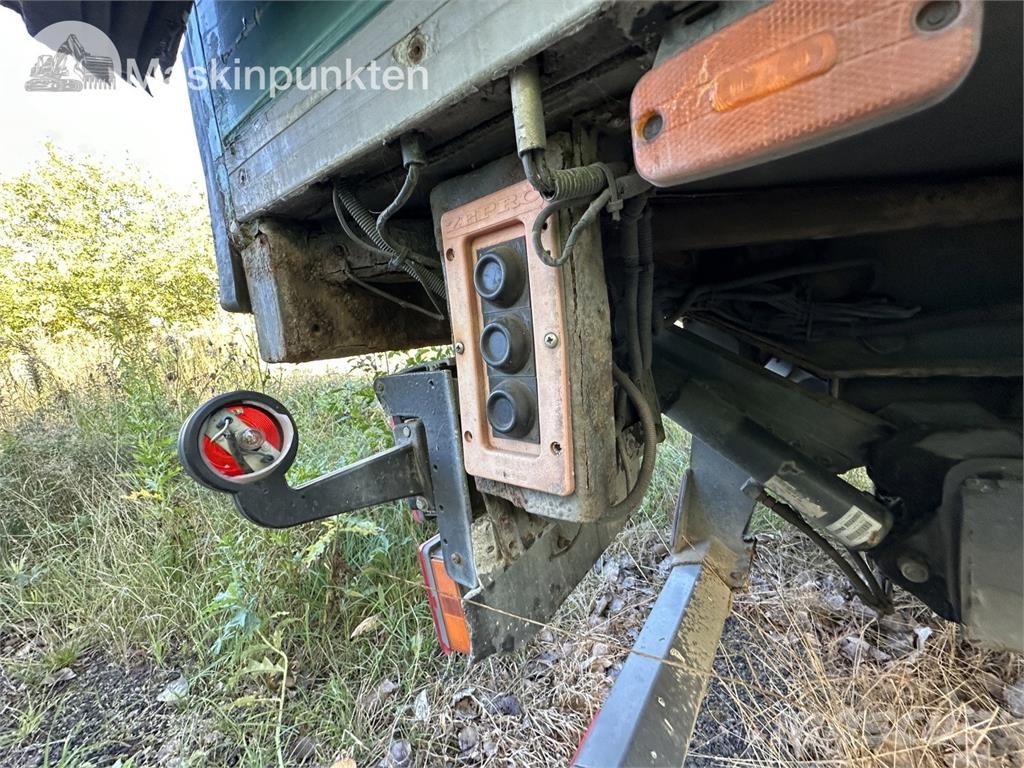 Närko TP3L-R-300 Kylmä-/Lämpökoripuoliperävaunut