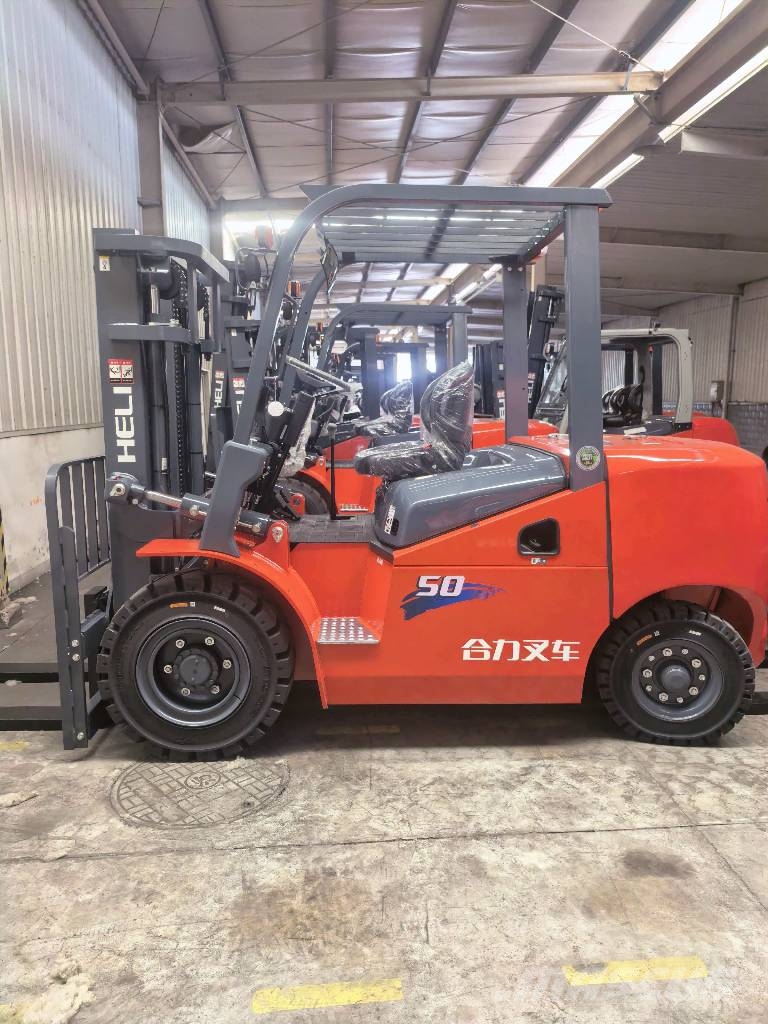 Heli CPCD 50 Diesel forklifts
