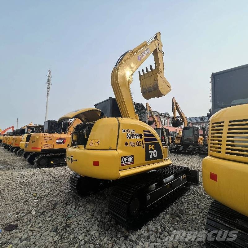 Komatsu PC 70 소형 굴삭기 7톤 미만