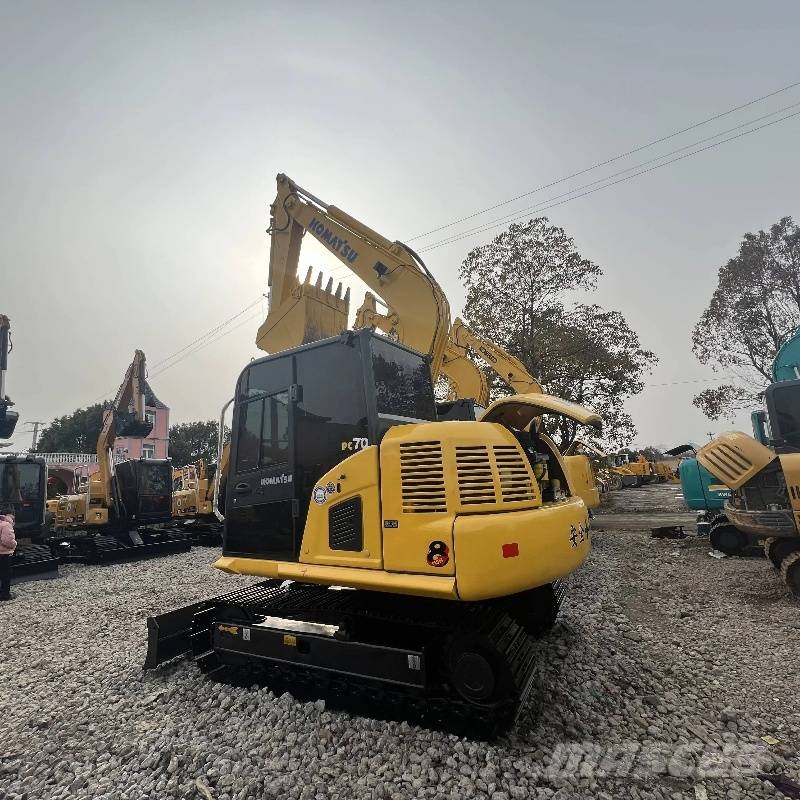 Komatsu PC 70 소형 굴삭기 7톤 미만