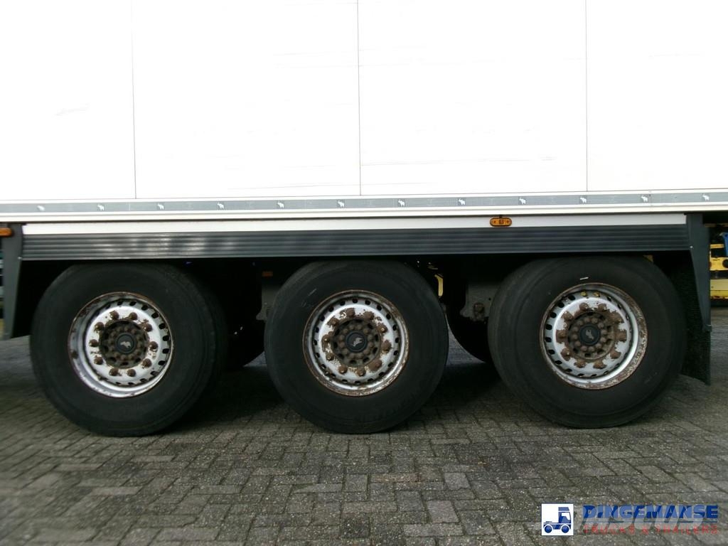 Schmitz Cargobull Frigo trailer + Carrier Vector 1350 Temperature controlled semi-trailers
