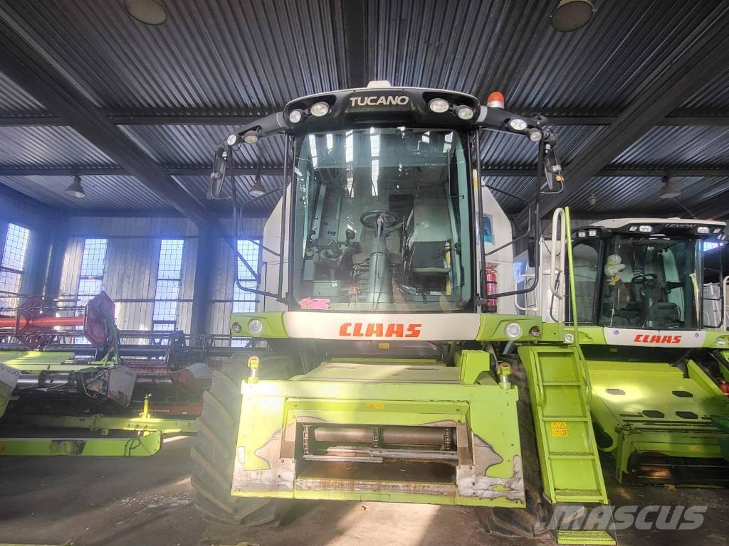CLAAS Tucano 320 Kombinované zberacie stroje