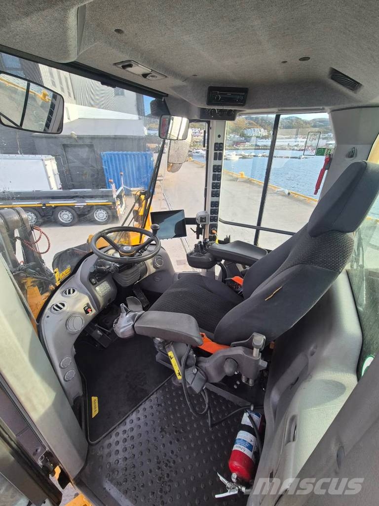 Volvo L110H 2021 Rataslaadurid