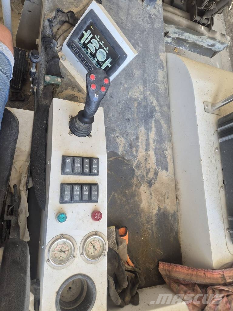 Henan Yugong YG SP30 150L Strassenfertiger