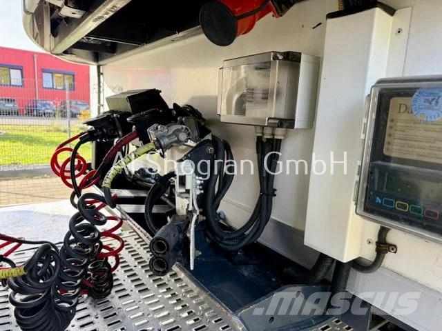 Frappa Carrier Vector 1550/Liftachse/3 x Achsen SAF 온도 조절식 세미 트레일러