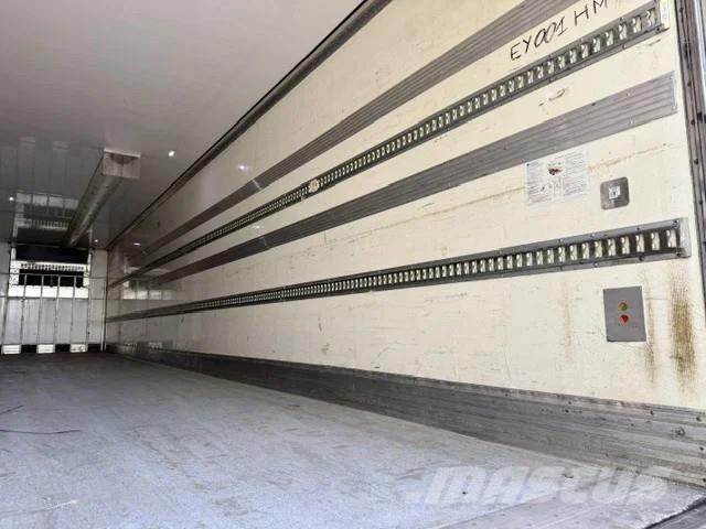 Frappa Carrier Vector 1550/3 x Achsen SAF/Liftachse Напівпричепи-рефрижератори
