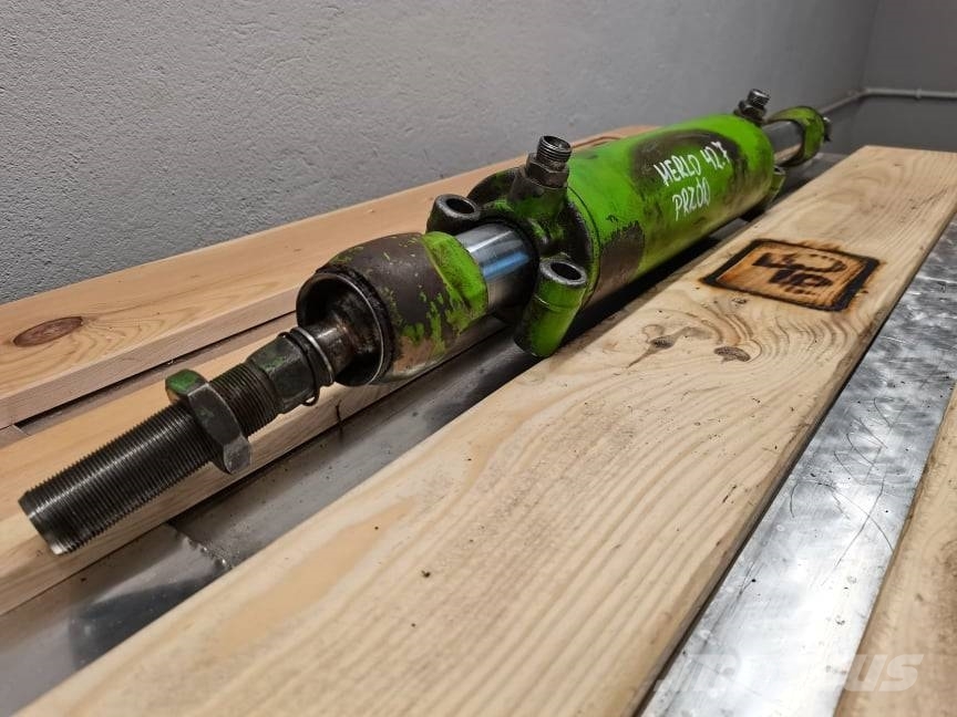 Merlo 42.7 TF turning cylinder Hydraulics