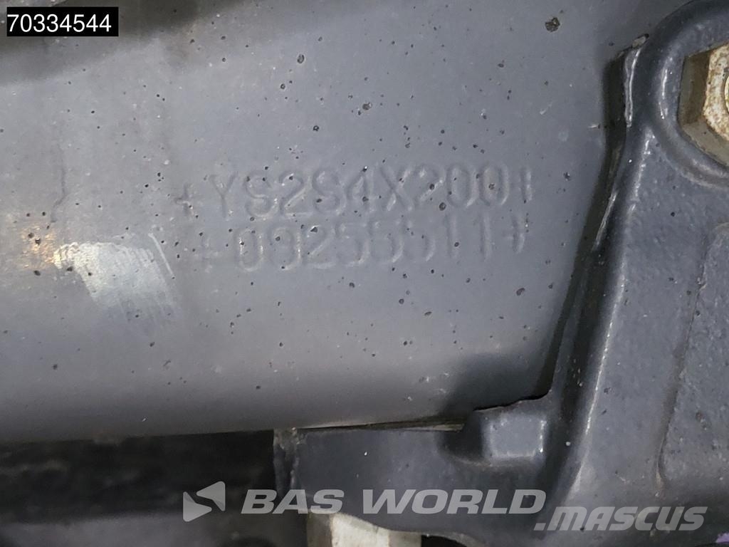 Scania S520 S 4X2 V8 Retarder Full-Air 2x Tanks Standklim 中古トラクターヘッド | トレーラーヘッド