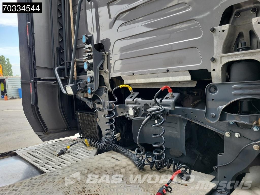 Scania S520 S 4X2 V8 Retarder Full-Air 2x Tanks Standklim 트랙터 유닛