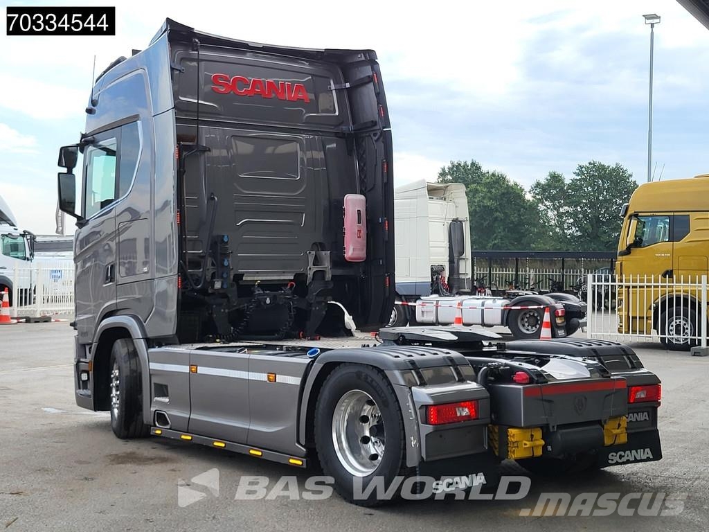 Scania S520 S 4X2 V8 Retarder Full-Air 2x Tanks Standklim 트랙터 유닛