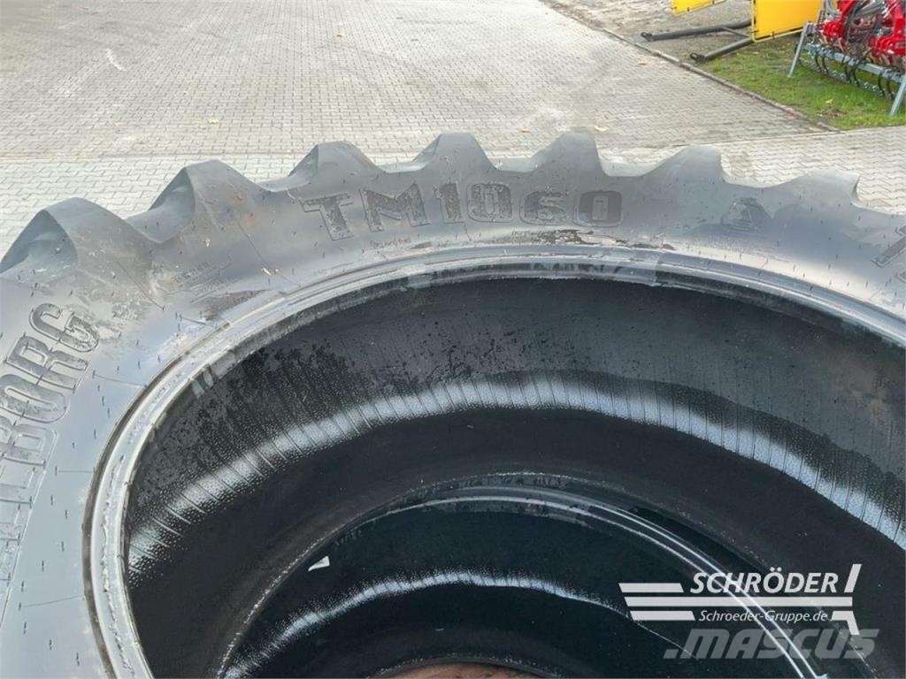 Trelleborg VF 600/60 R30 + VF 710/60 R42 Gume, točkovi i felne