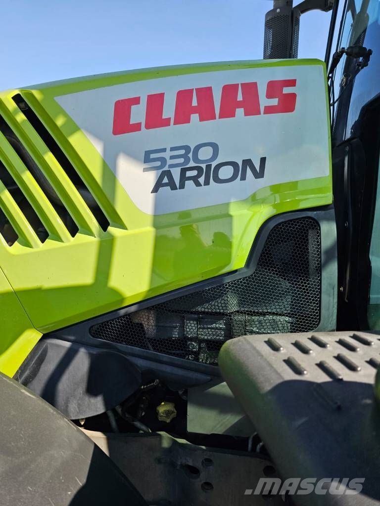 CLAAS Arion 530 Tractors