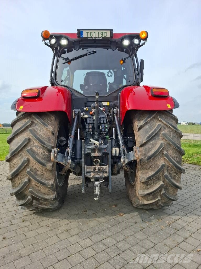 Case IH Puma 220 Tractors