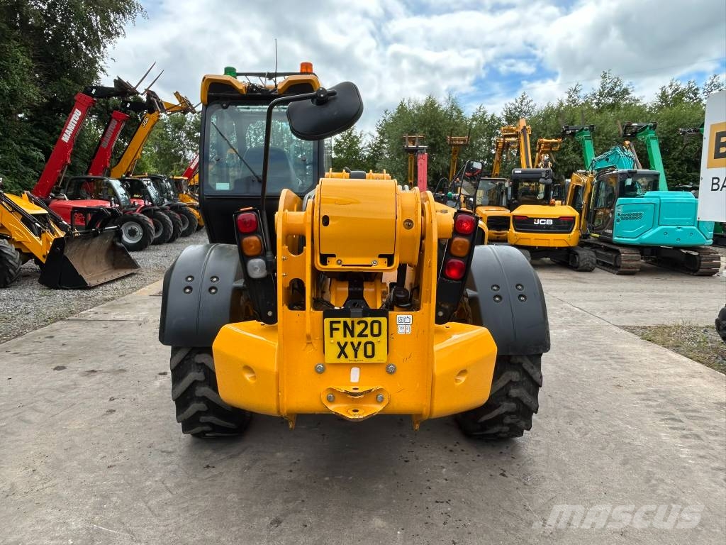 JCB 540-140 Teleskopické manipulátory