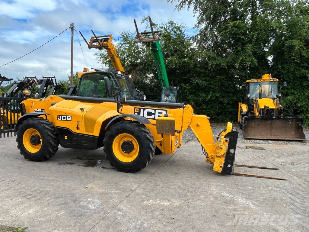 JCB 540-140 Teleskopické manipulátory